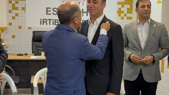 YENİ Parti’ye geçen Hakan Karabacak ilk kez konuştu: “Bir kişi bile ‘kal’ demedi”